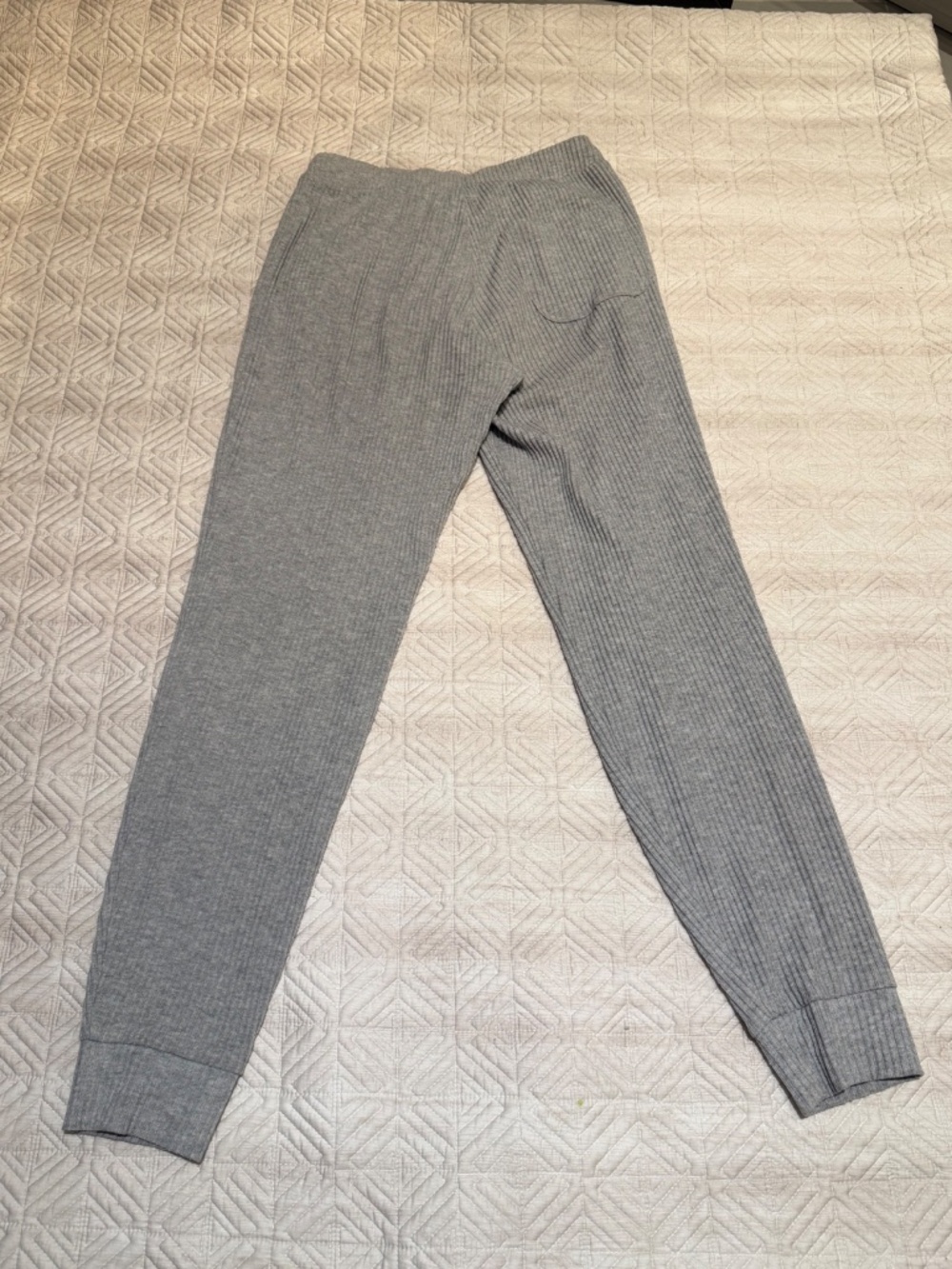 Muse Sweatpants, Heather Grey, Alo, Size XS - Picture 5 of 7